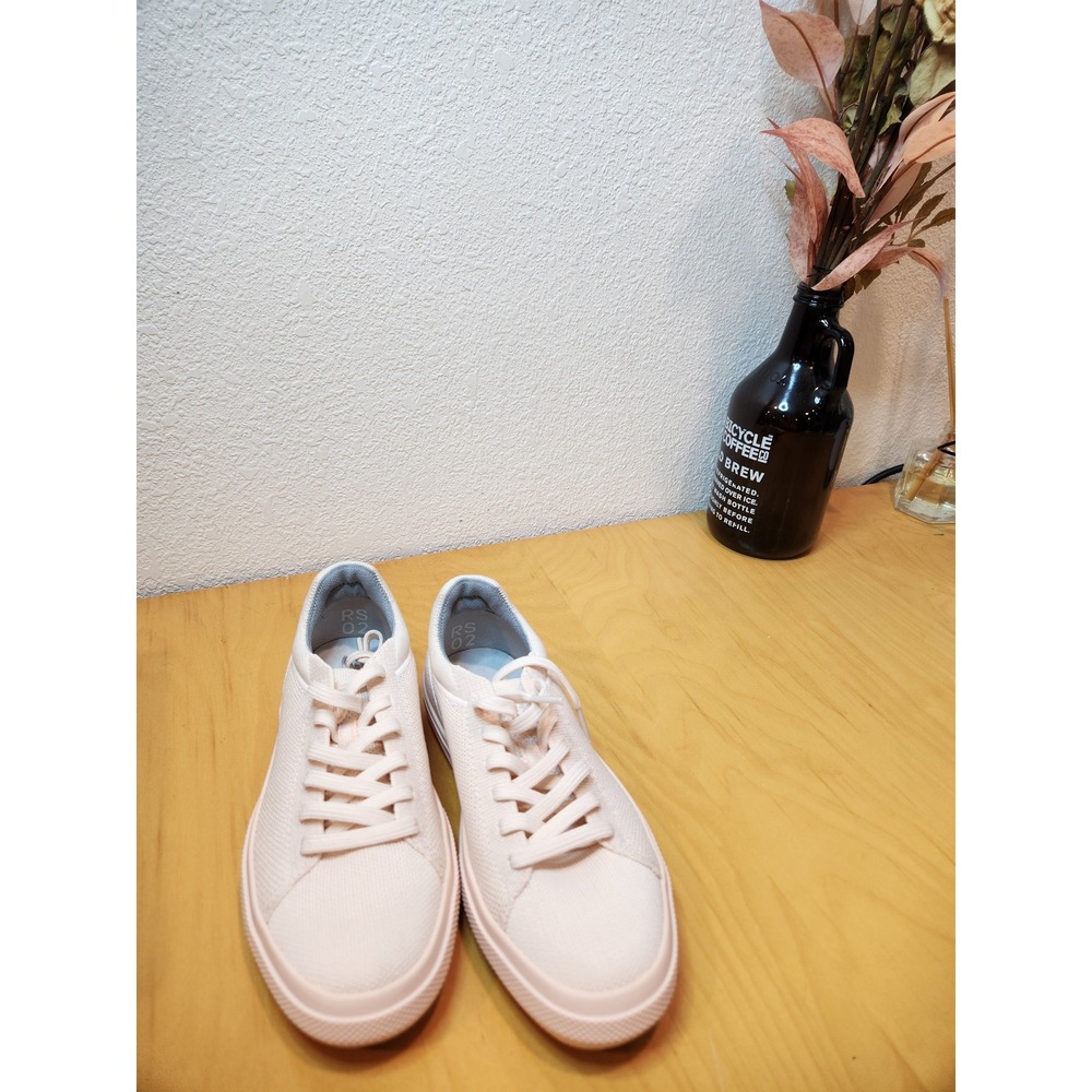 NWOT Rothy's The Lace Up Women's Size 5 White Knit Sneakers Washable‎ Eco Shoes